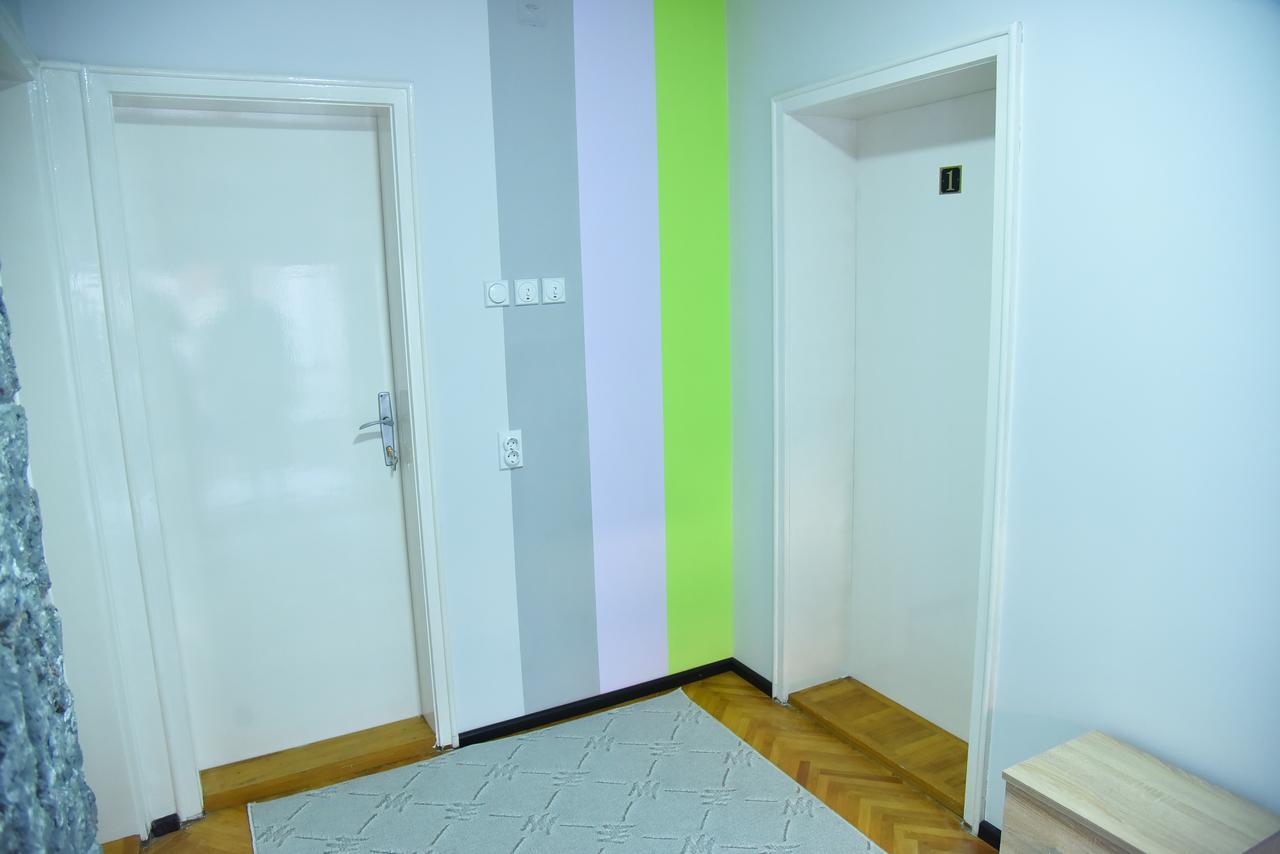 Hotel Prenociste Pilot à Ni Extérieur photo